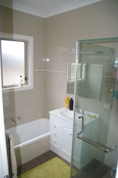 The Hakeas - Accommodation Georgetown 3