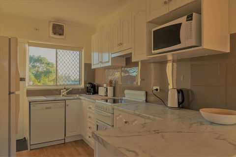 Henley Beach South, Amazing Views, Huge Private Balcony! - Accommodation Georgetown 12