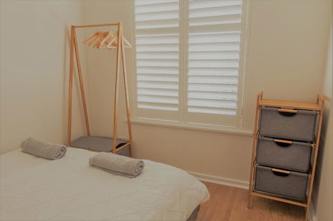 Henley Beach South, Amazing Views, Huge Private Balcony! - Accommodation Georgetown 13