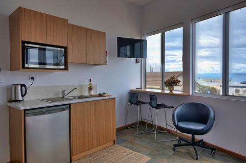 Cloudscape Apartment No 2 - Accommodation Georgetown 2
