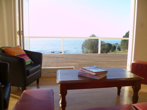 Ashendens At Penneshaw - Accommodation Georgetown 9