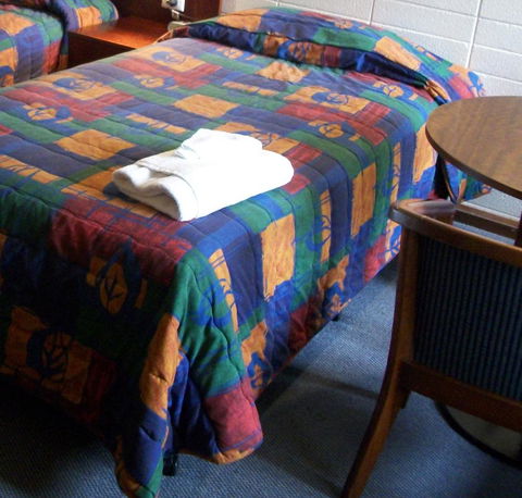 HotelMOTEL Adelaide - Accommodation Georgetown 5