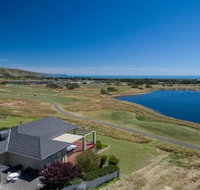 Golfers Paradise 18th Tee - 52 Huntingdale Drive - Accommodation Georgetown