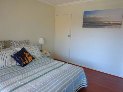 Aurora Holiday Apartment @West Beach - Accommodation Georgetown 9