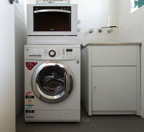 Aurora Holiday Apartment @West Beach - Accommodation Georgetown 25