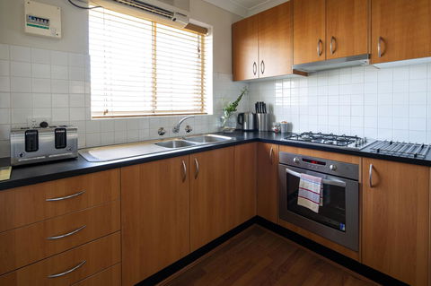 Aurora Holiday Apartment @West Beach - Accommodation Georgetown 20