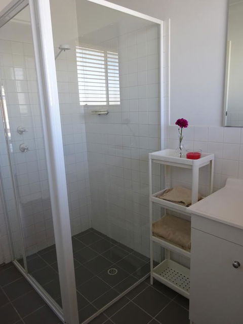 Aurora Holiday Apartment @West Beach - Accommodation Georgetown 21