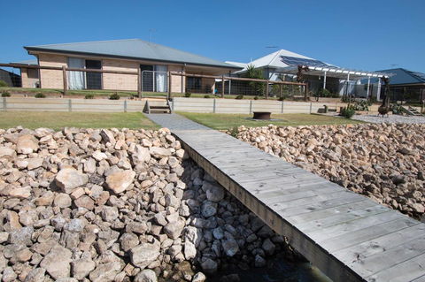 Waterfront On Jefferson, At Wellington Marina, SA - Accommodation Georgetown 19