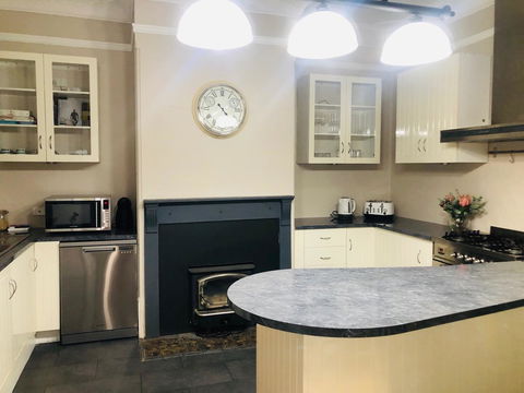 Belmore Cottage - Accommodation Georgetown 6