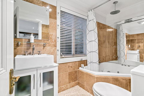 Aldgate Creek Cottage Bed And Breakfast - Accommodation Georgetown 12