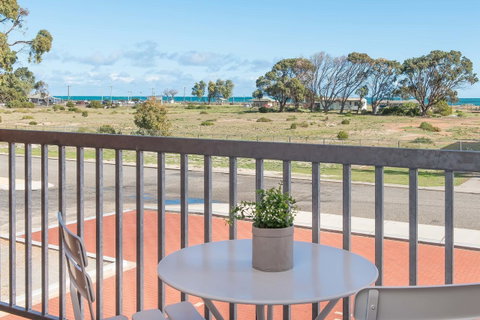 Jurien Bay Motel Apartments - Accommodation Georgetown 22