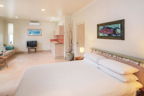 Sea & Soul Beachside Apartments - Accommodation Georgetown 4