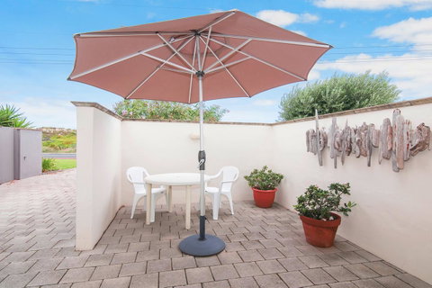 Sea & Soul Beachside Apartments - Accommodation Georgetown 10