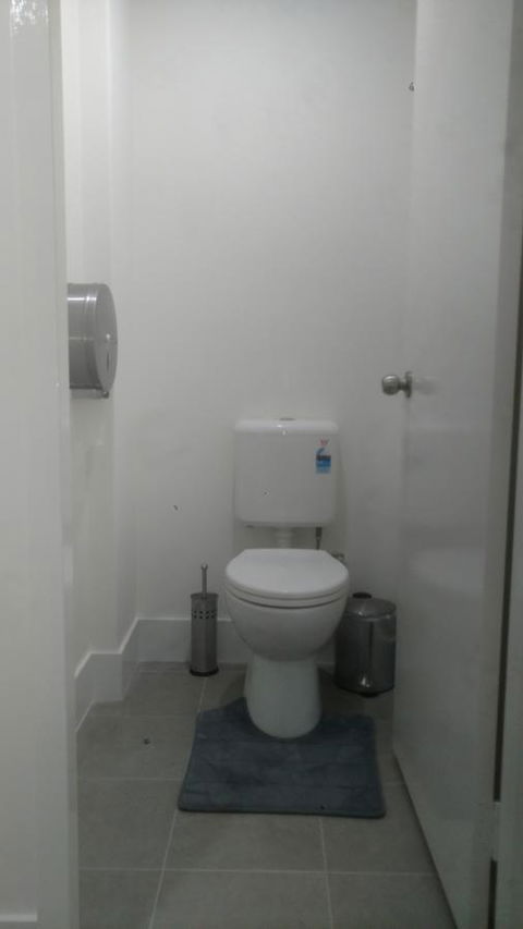 Perth City Backpackers Hostel - Note - Valid Passport Required To Check In - Accommodation Georgetown 16