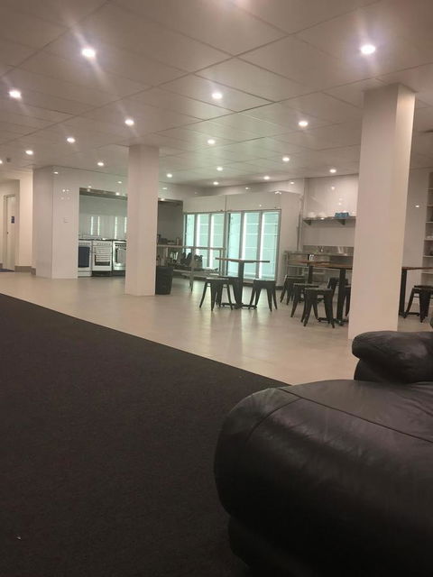 Perth City Backpackers Hostel - Note - Valid Passport Required To Check In - Accommodation Georgetown 11