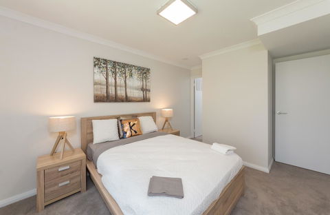 Yaran Suites - Accommodation Georgetown 11