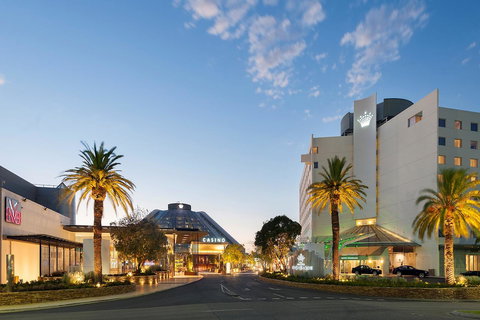 Crown Promenade Perth - Accommodation Georgetown 11