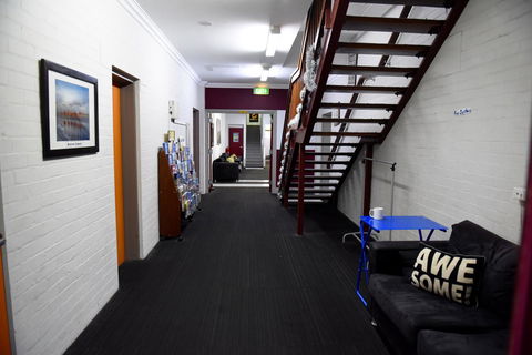 The Emperors Crown Hostel - Accommodation Georgetown 22