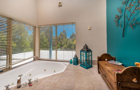 Chimes Spa Retreat - Accommodation Georgetown 9
