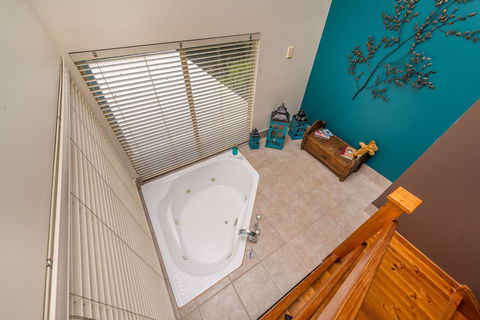 Chimes Spa Retreat - Accommodation Georgetown 11