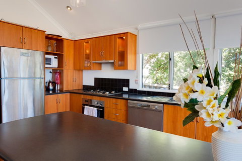 Cottesloe Beach House I - Accommodation Georgetown 15