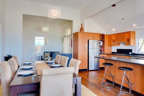 Cottesloe Beach House I - Accommodation Georgetown 19