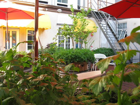 European Hotel - Accommodation Georgetown 9