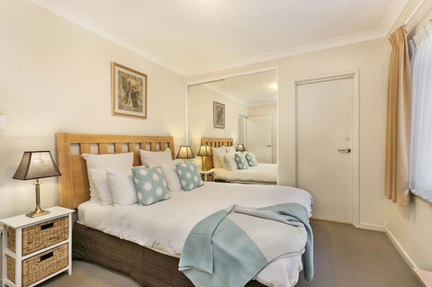 Perth Short Stays - Accommodation Georgetown 2