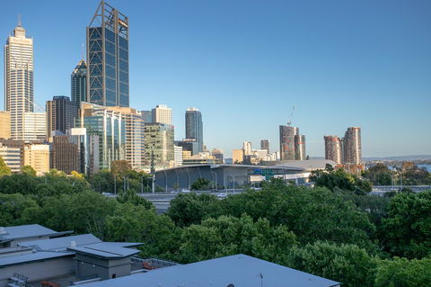 Perth Short Stays - Accommodation Georgetown 8