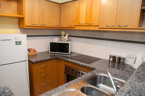 Perth Short Stays - Accommodation Georgetown 16