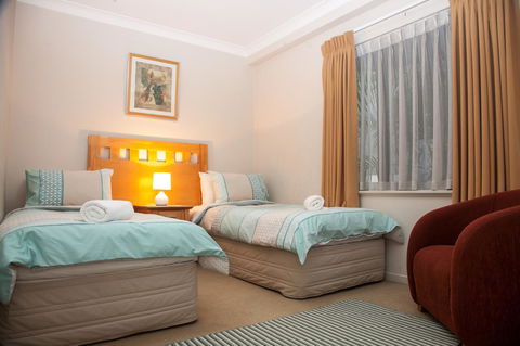 Perth Short Stays - Accommodation Georgetown 3