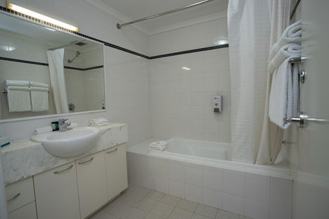 Perth Short Stays - Accommodation Georgetown 17