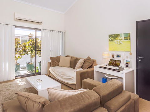 Home Apartment - Perth City Centre - Free WiFi - Accommodation Georgetown 0
