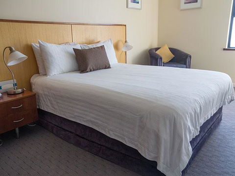Ocean Beach Hotel - Accommodation Georgetown 0