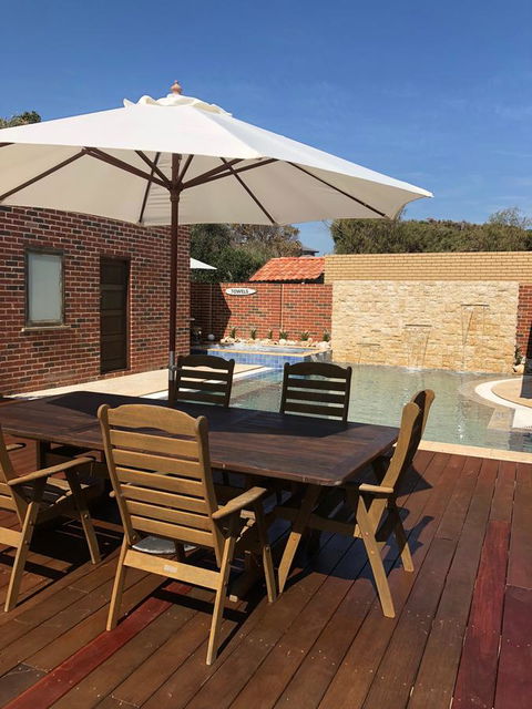 The Compass Beach House - Accommodation Georgetown 15