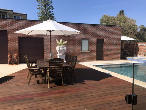 The Compass Beach House - Accommodation Georgetown 23
