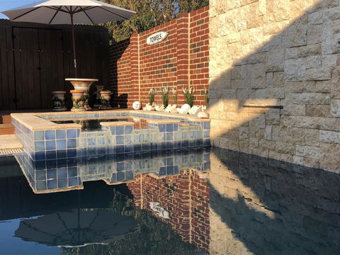 The Compass Beach House - Accommodation Georgetown 25