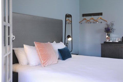 The Stirling Arms Hotel - Accommodation Georgetown 13