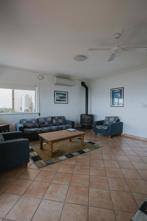 Canal Rocks Beachfront Apartments - Accommodation Georgetown 26