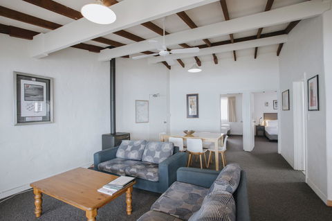 Canal Rocks Beachfront Apartments - Accommodation Georgetown 38