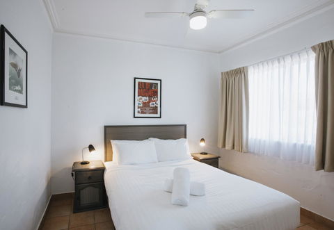 Canal Rocks Beachfront Apartments - Accommodation Georgetown 7