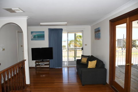 Kalbarri Seafront Villas - Accommodation Georgetown 5