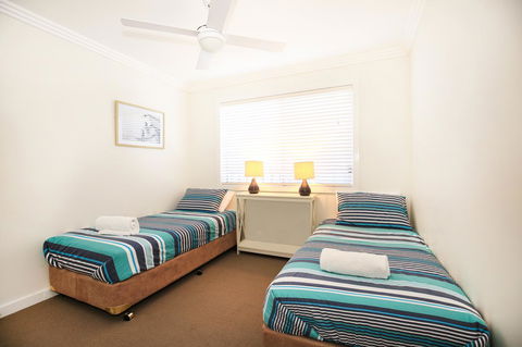 Calming Waters - Pet Friendly - Community Pool - Accommodation Georgetown 18
