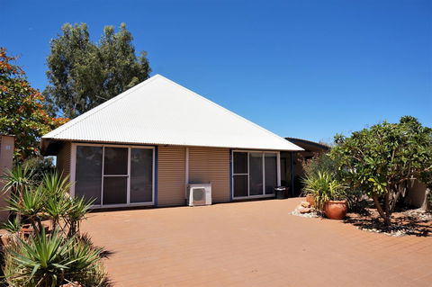 Osprey Holiday Village Unit 110 - Accommodation Georgetown 0