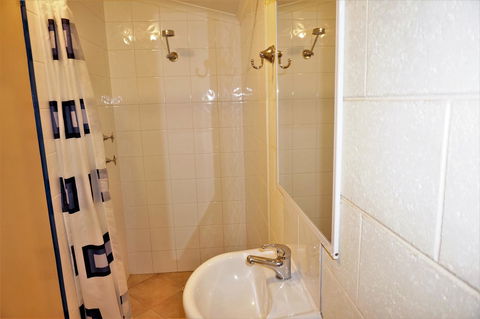 Osprey Holiday Village Unit 110 - Accommodation Georgetown 19