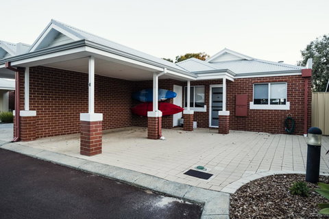 FortyTwo - Oceanside Retreat Busselton - Accommodation Georgetown 4