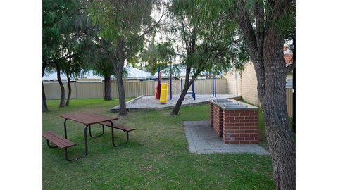 FortyTwo - Oceanside Retreat Busselton - Accommodation Georgetown 18