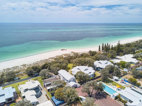 Cape View Beach Resort - Accommodation Georgetown 0