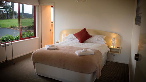 Karri Mia Chalets And Studios - Accommodation Georgetown 7