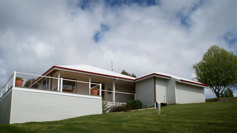 Karri Mia Chalets And Studios - Accommodation Georgetown 35